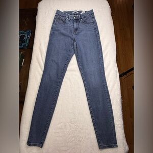 Good American Women's Good Legs Crop Jeans in Blue